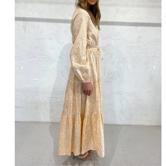 Nicola Waltz Maxi Dress in Peach Floral - Picture 5 of 5